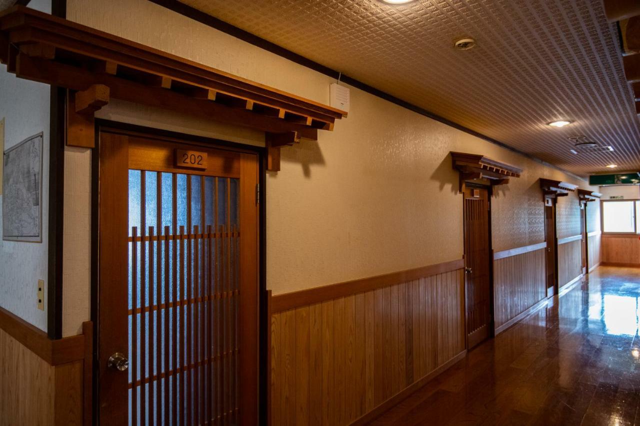 Toemu Nozawa Lodge Exterior photo