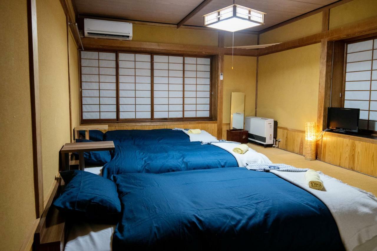 Toemu Nozawa Lodge Exterior photo